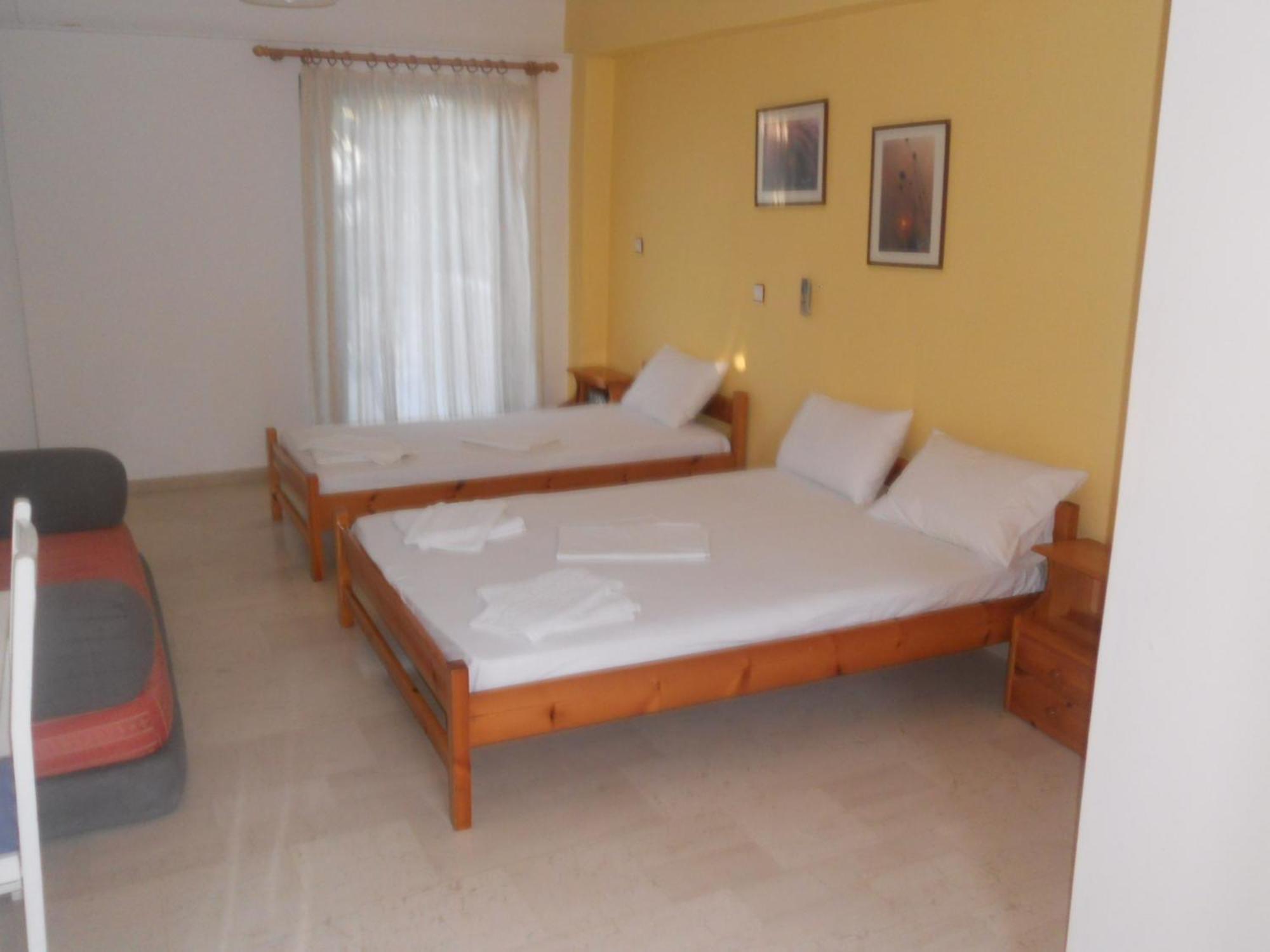 Assimakis Hotel Finikounda Exterior foto