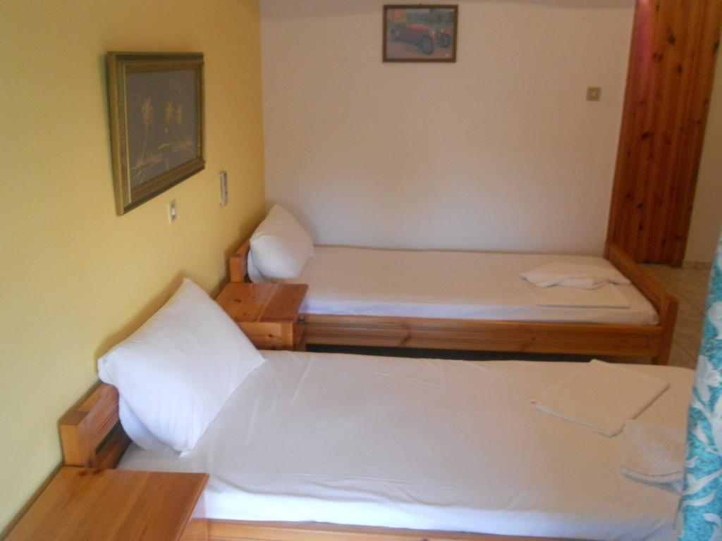 Assimakis Hotel Finikounda Zimmer foto